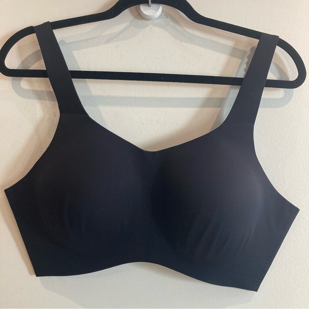 KNIX Sz 7 Adjustable Hook Ladder Strap Hook and Eye Closure Lightly Padded  Bra